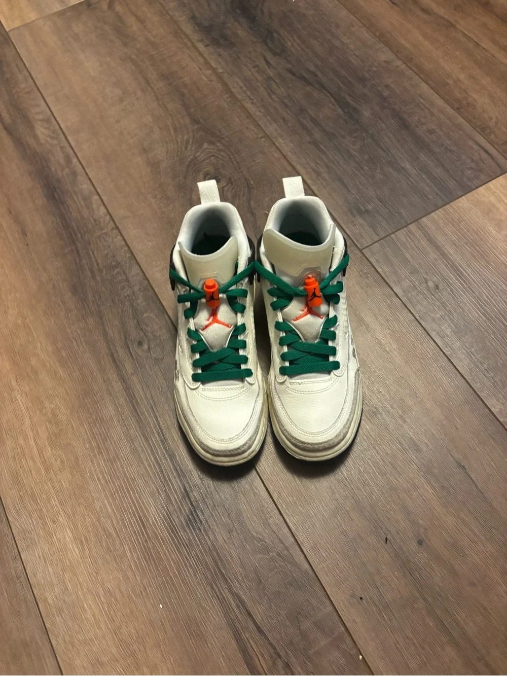 Jordan Spizike Kids Sneaker US 5 Leather Mid Top Lace Up White